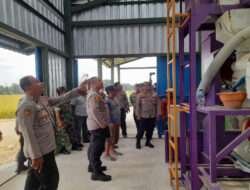 Kapolres Ngawi Patroli Dialogis di Empat Lumbung, Pastikan Ketahanan Pangan Aman