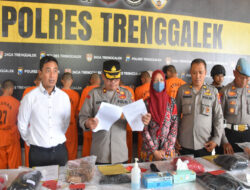 Polisi Tetapkan 12 Tersangka Pelemparan Rombongan Ziarah di Trenggalek