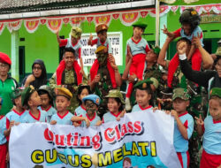 Senangnya Anak-Anak Gugus Melati Melaksanakan Outing Class Di Makoramil Jatisrono