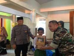 Polres Bondowoso Layani Khitan Masal Gratis di Jumat Curhat