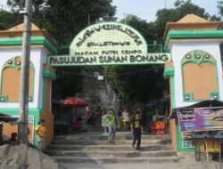 Sebelum Puasa Ramadhan jamaah Tahlil Babulkohir melaksanakan Ziarah ke beberapa makan Wali