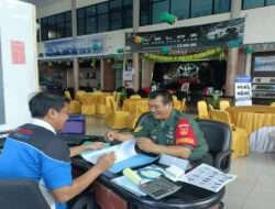 Shoowroom Nasmoco Menjadi Sasaran Komsos Babinsa Kelurahan Jajar, Ini Alasannya