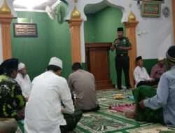 Jalin Ukhuwah di Bulan Suci Ramadhan, Forkopincam Sidoharjo Laksanakan Taraweh Keliling