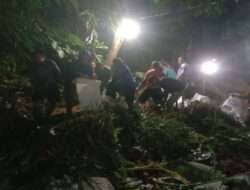 Tak Kenal Waktu, Koramil Jatisrono Turun Kerja Bakti Bangun Talud Bersama Warga