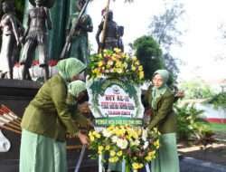 Peringati HUT Ke 77 Persit Tahun 2023, Persit KCK Cabang XVI Dim Ponorogo Gelar Ziarah dan Tabur Bunga