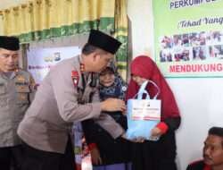 Kapolres Bojonegoro Salurkan Bansos Untuk Warga dan Para Penyandang Disabilitas