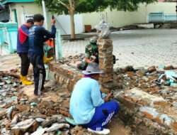 Percantik Tampilan Masjid, Babinsa Bersama Dengan Warga Laksanakan Karya Bakti