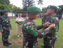 Dandim 0801/Pacitan Pimpin Upacara Pengibaran Bendera Dan Kenaikan Pangkat Periode 1-4-2023