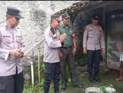 Pembagian Bantuan Sembako Kepada Masyarakat Kurang Mampu Untuk Menunjang Ekonomi di Bulan Ramadhan