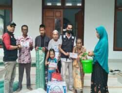 Meriahkan Ramadhan, Relawan Masyarakat Kangean (RMK), Santuni Anak Yatim Dan Kaum Dhuafa