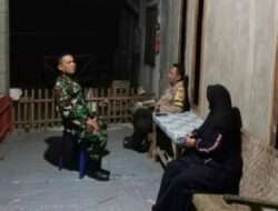 Jaga Hubungan Baik, Babinsa Koramil 0801/02 Kebonagung Anjangsana Dengan Warga