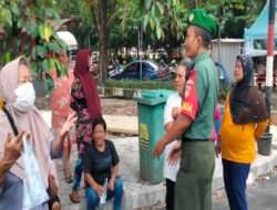 Peduli Akan Kondisi Wilayah, Babinsa Jebres Rutin Laksanakan Patroli