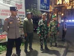 Polsek Tambaksari beserta 3 Pilar Tambaksari Melaksanakan Patroli Para Joyo Presisi