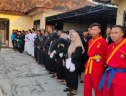 Sinergi Forkopimcam dan Perguruan Silat Di Glagah Berbagi Takjil