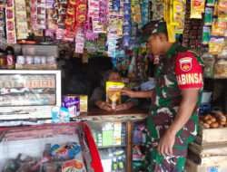 Antisipasi Lonjakan Harga Jelang Lebaran, Babinsa Cek Harga Sembako