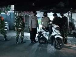 Ciptakan Wilayah Aman dan Nyaman, Aparat Wilayah Ngemplak Gelar Patroli Malam