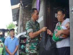 Ramadhan Penuh Berkah, Kodim 0735/Surakarta Bersama Komunitas PSC Bagikan Paket Sembako Kepada Masyarakat Kurang Mampu