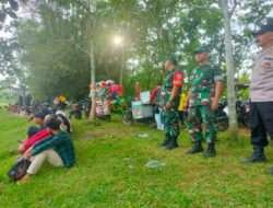 Cegah Gangguan Kamtibmas, Babinsa Bersama Bhabinkamtibmas Pantau Jalannya Turnamen Sepak Bola