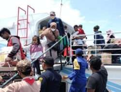 Posko Angkutan Lebaran Idul Fitri 2023, Pantau Arus Pemudik Aman dan Kondusif di Pelabuhan Bawean