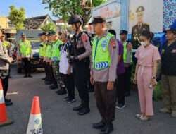 Babinsa Pracimantoro Disiagakan Di Pos Pam Ops Ketupat Candi