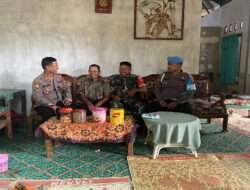 Sinergitas TNI-Polri Karangtengah Jaga Kamtibmas, Melalui Komsos Dengan Warga
