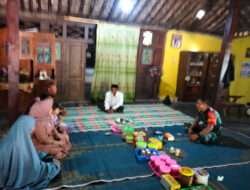 Komsos Saat Idul Fitri, Babinsa Kodim 0802/Ponorogo Laksanakan Halal Bihalal Bersama Warga Desa Binaan