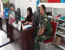 Masih Suasana Lebaran, Babinsa Kelurahan Sewu Halal Bihalal Dengan Staf Kelurahan