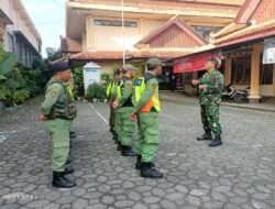 Wujudkan Linmas Yang Tangguh, Bati Bakti TNI Koramil 03/Serengan Berikan Pelatihan PBB