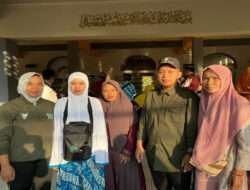 Legislator Faisol Riza Berangkat Tukang Laundry Umroh