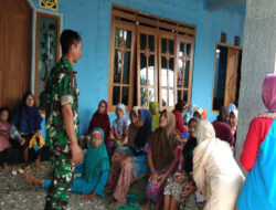 Peran Aktif Babinsa Koramil Kendal, Laksanakan Giat Komsos dengan Kader Posyandu