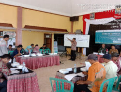 Dukung Upaya Pemerintah Atasi Kemiskinan, Babinsa Koramil 0801/07 Ngadirojo Hadiri Rapat Bersama FKP