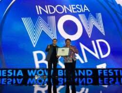 JNE Raih Penghargaan Gold Champion Kategori Courier Service Indonesia WOW Brand 2023 