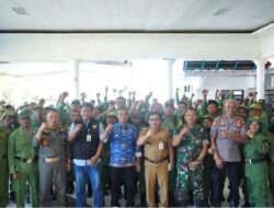 Danramil 0801/11 Donorojo Hadiri acara Pengukuhan Anggota Satlinmas Se Kecamatan Donorojo