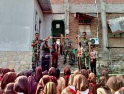 Koramil 05/Baturetno Berikan Materi Pioneer Bagi Pramuka SMK Pancasila 4