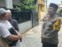 Giat Patroli Kapolsek Tambaksari Menyasar Warga di Jalan Jedong Kecamatan Tambaksari