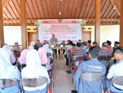 Sasaran Non Fisik TMMD Semgkuyng, Dandim, Kapolres dan Dinkes Sukoharjo berikan penyuluhan
