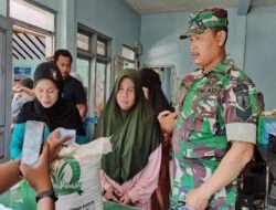 Koramil Kuripan Kawal Dan Amankan Penyaluran Bantuan Pangan