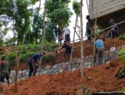 Kebut Pengerjaan Talud, Dandim 0801/Pacitan Berharap Mencapai Target