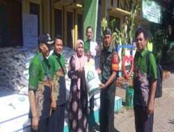 Koramil Wonoasih Amankan Pendistribusian Bantuan Pangan dalam wilayah Teritorial nya