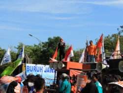 Kapolrestabes Surabaya Siagakan 1.300 Personil Untuk Pengamanan Demo di Kantor Gubenur