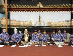 Lantunan Tembang Macapat Menggema di Taman Budaya Jawa Timur