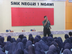 Dandim Ngawi Bekali Siswa – Siswi SMKN 1 Ngawi Tentang Wawasan Kebangsaan