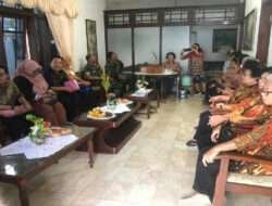 Peran Aktif Babinsa Kelurahan Tegalharjo Dalam Rapat Forum RW di Wilayah Binaan
