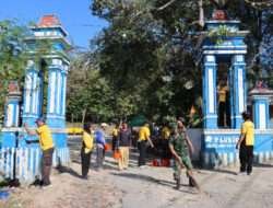 Revitalisasi Situs Religi, Polres Pamekasan Beri Bantuan 5 Gerobak dan 5 Tenda untuk UMKM di Pasarean Batu Ampar