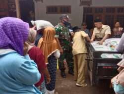 Koramil Pakuniran Amankan Penyaluran Bantuan Pangan