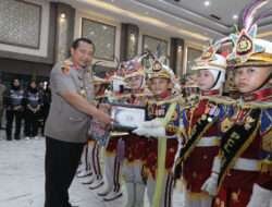Semarakkan Hari Bhayangkara ke 77 Polda Jatim Gelar Lomba Polisi Cilik
