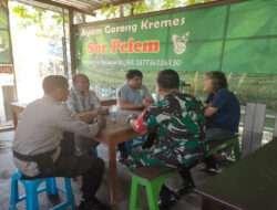 Inilah Wujud Nyata Kedekatan Babinsa Kemlayan Dengan Warga Binaan