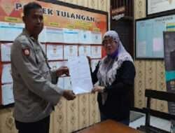 Warga Perum Graha Pesona Modong Laporkan Mantan Suami Sirinya ke Polisi