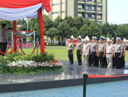 Ratusan Personel PNS Polda Jawa Timur Naik Pangkat di Hari Bhayangkara ke – 77