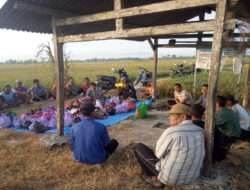 Babinsa Koramil Karangjati Hadiri Tradisi Sedekah Bumi Bersama Warga